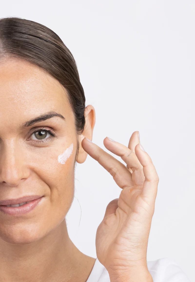 Barrier Restoring Hydrating Cream - Image 3